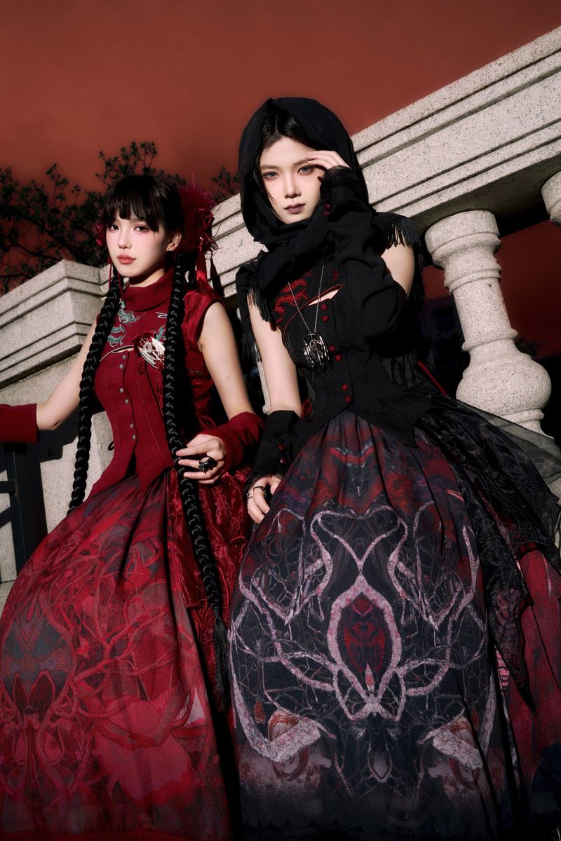 Mode Dragon Lolita Top + Skirt