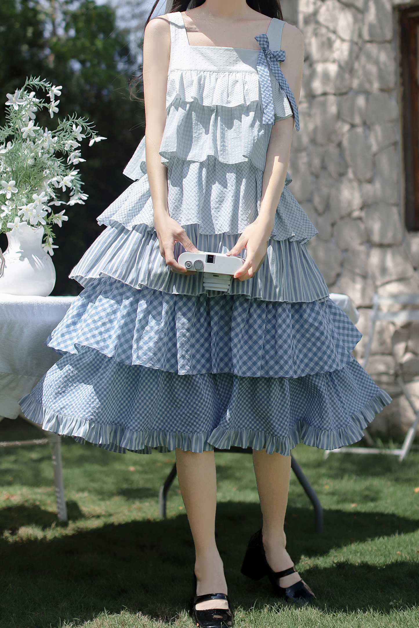 Sky Sweet Tiered Sleeveless Dress + Ribbon Brooch
