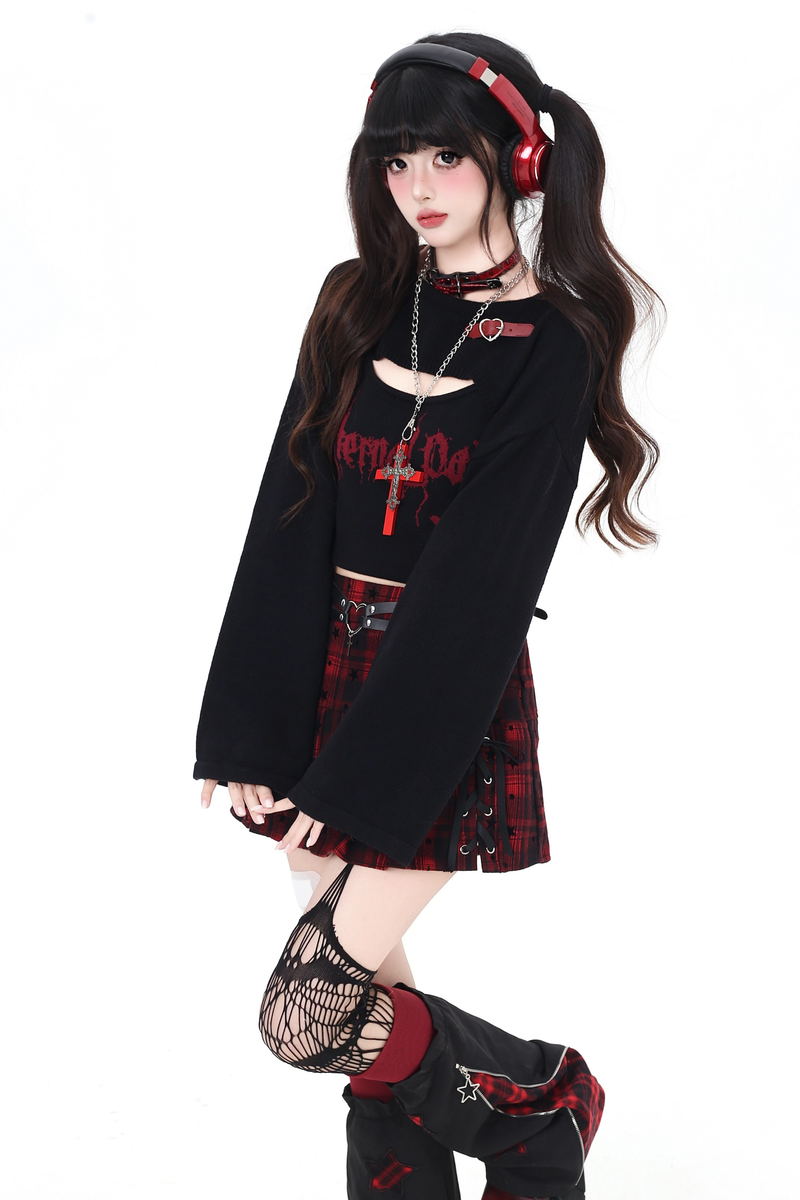 Dark Cropped Top + Inner Camisole