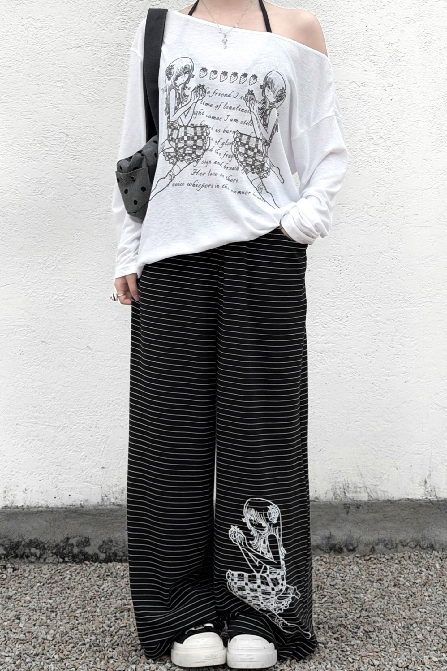 One Shoulder Top + Innerwear + Loose Pants