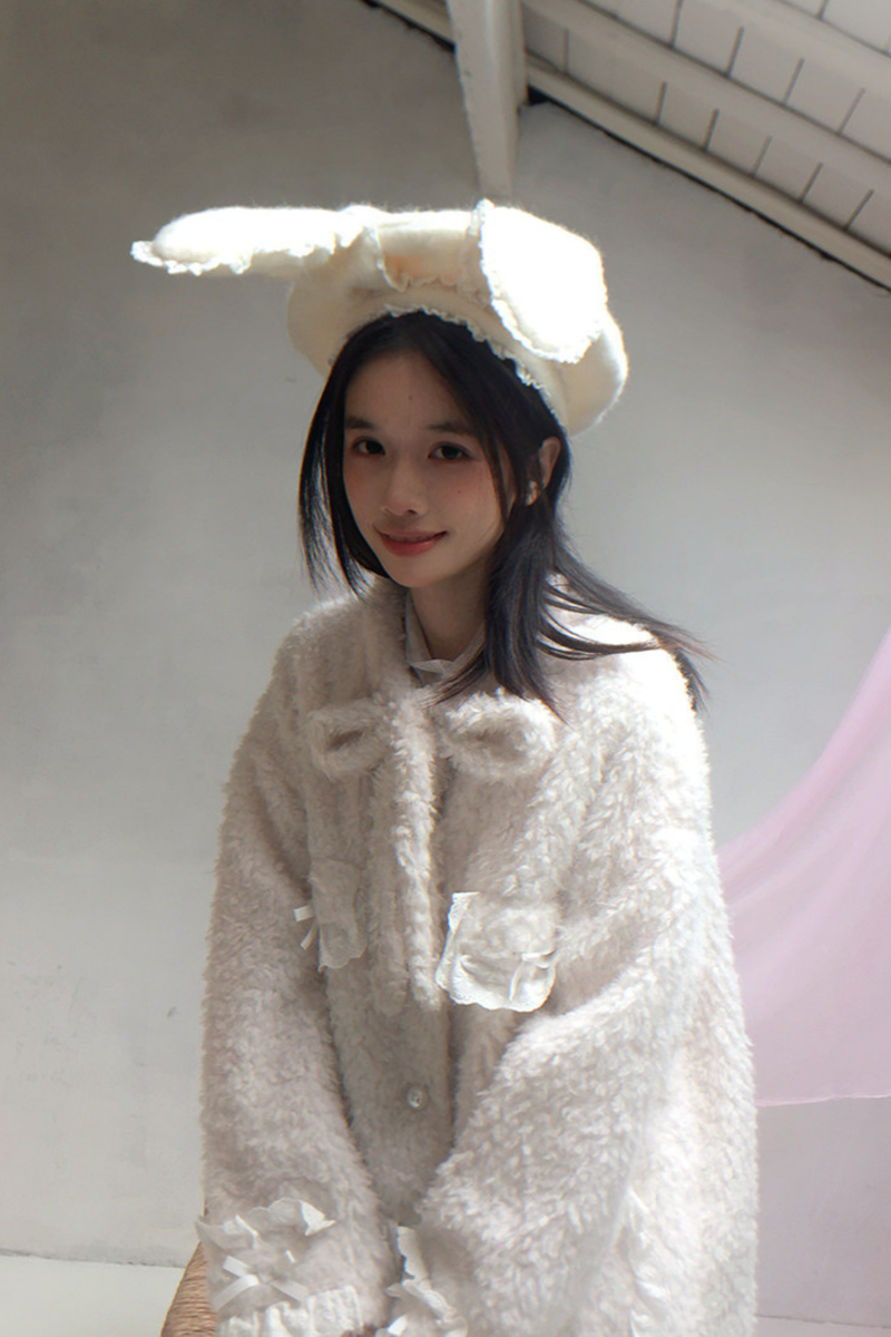 Lace Rabbit Ears Beret