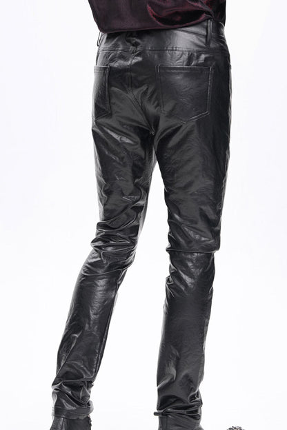 Finely Styled Pants with a Classic Vintage Look