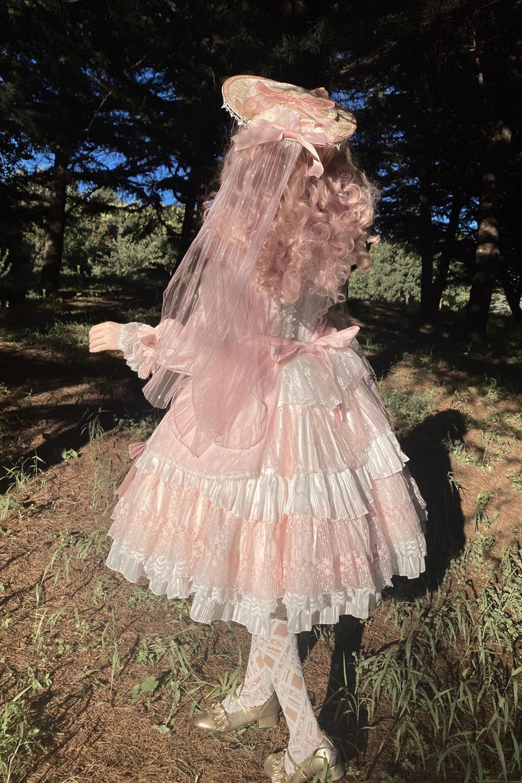 Subtly Elegant Dress with a Refined Vintage Look