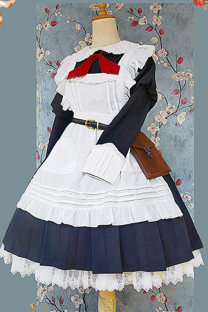 Finely Styled Dress with a Classic Vintage Look