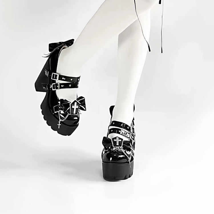 Finely Styled Heels with a Classic Vintage Look