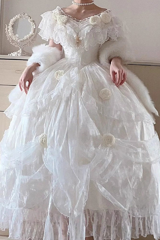 Classic Vintage Dress with a Flattering Fit