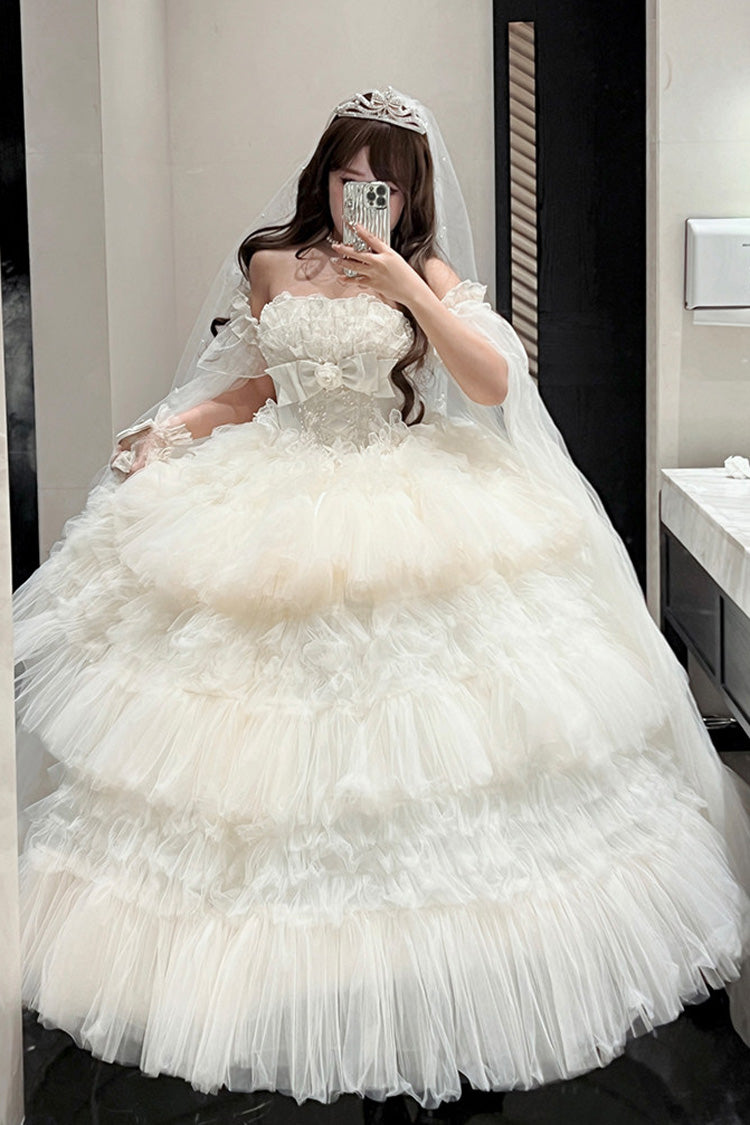 Subtly Elegant Dress with a Refined Vintage Look