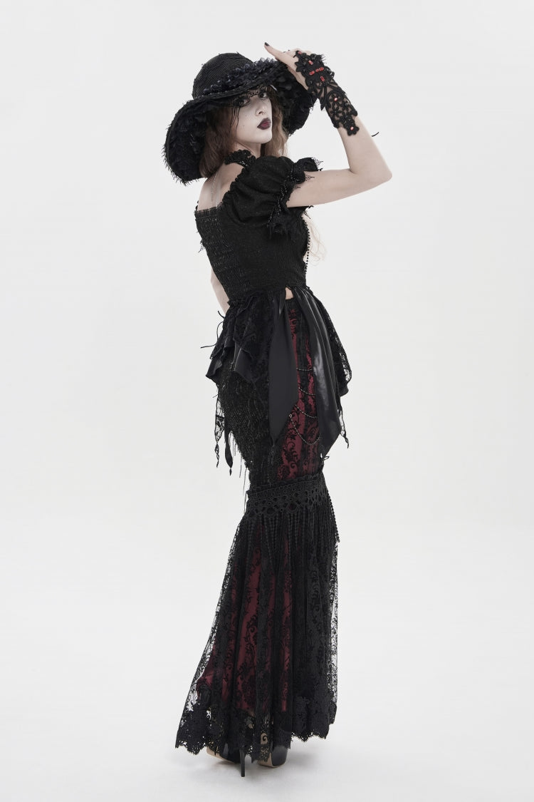Effortlessly Elegant Garment with a Timeless Design