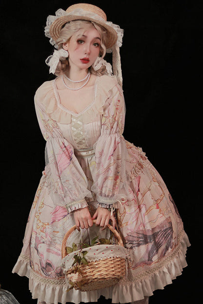 Finely Styled Dress with a Classic Vintage Look