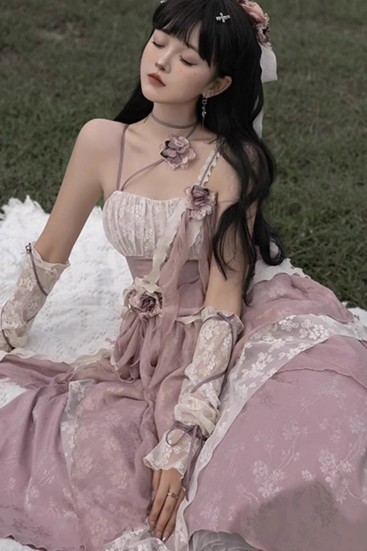 Finely Styled Dress with a Classic Vintage Look