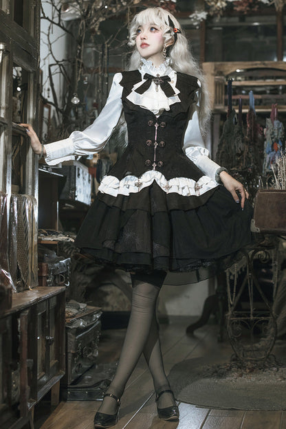 Sophisticated Garment with a Clean Classic Look