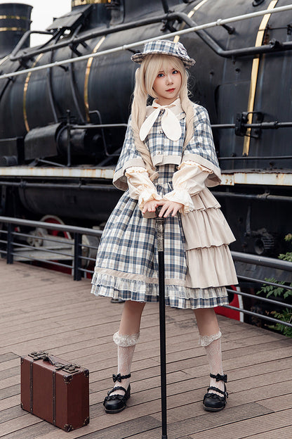 Classic Vintage Dress with a Flattering Fit