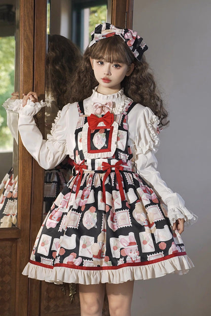 Finely Styled Dress with a Classic Vintage Look