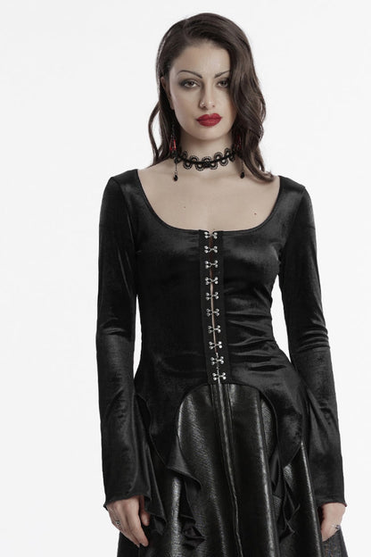 Subtly Elegant Blouse with a Refined Vintage Look