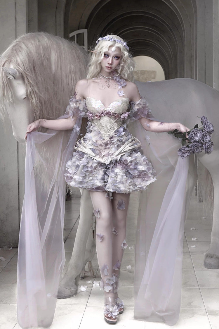 Casually Elegant Garment with a Refined Edge