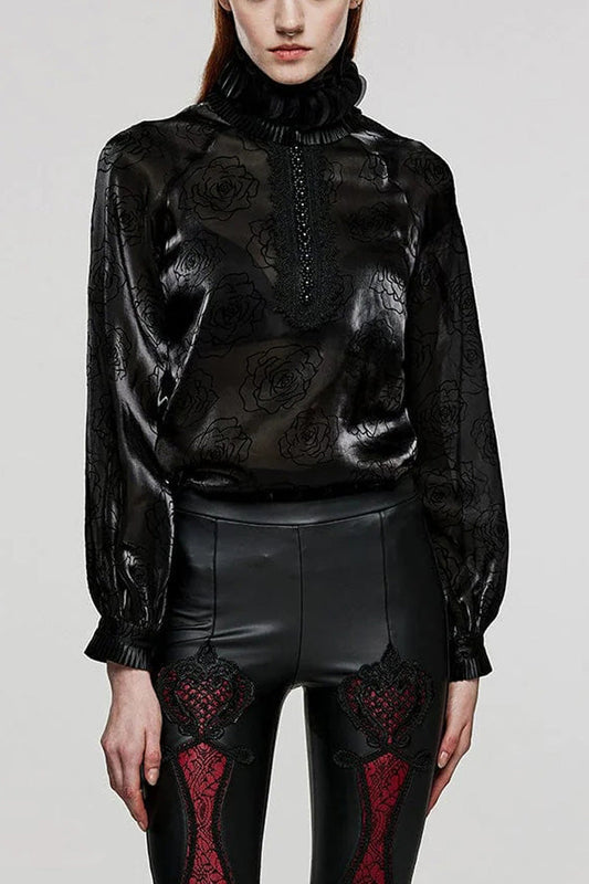 Finely Styled Blouse with a Classic Vintage Look
