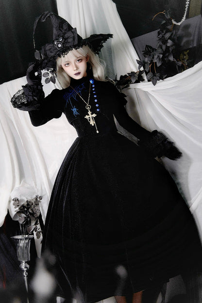 Casually Elegant Dress with a Refined Edge