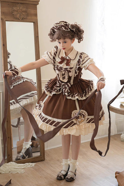 Finely Styled Dress with a Classic Vintage Look