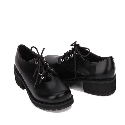 Finely Styled Shoes with a Classic Vintage Look