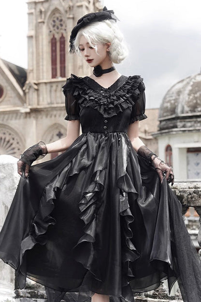 Thoughtfully Designed Dress in a Timeless Style