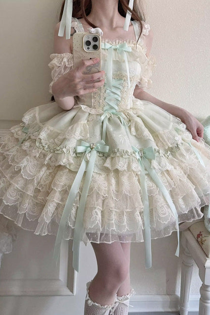 Vintage Style Dress with a Modern Fit