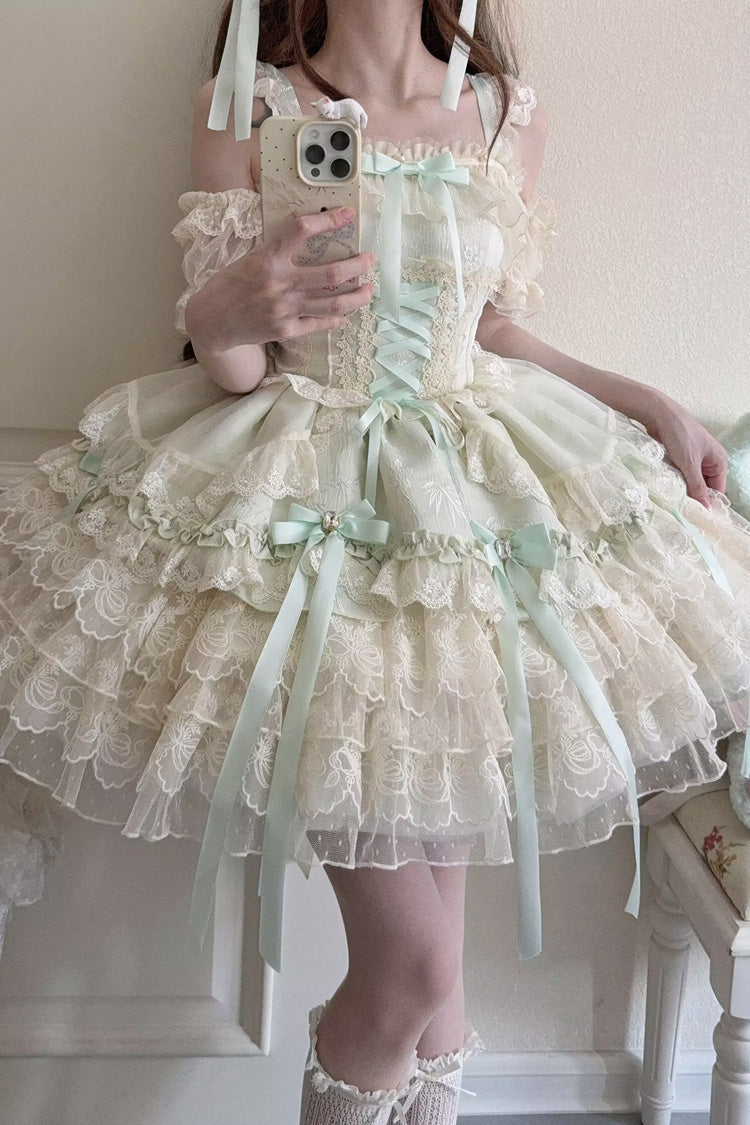 Subtly Elegant Dress with a Refined Vintage Look