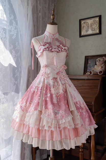 Beautifully Crafted Dress in a Classic Style