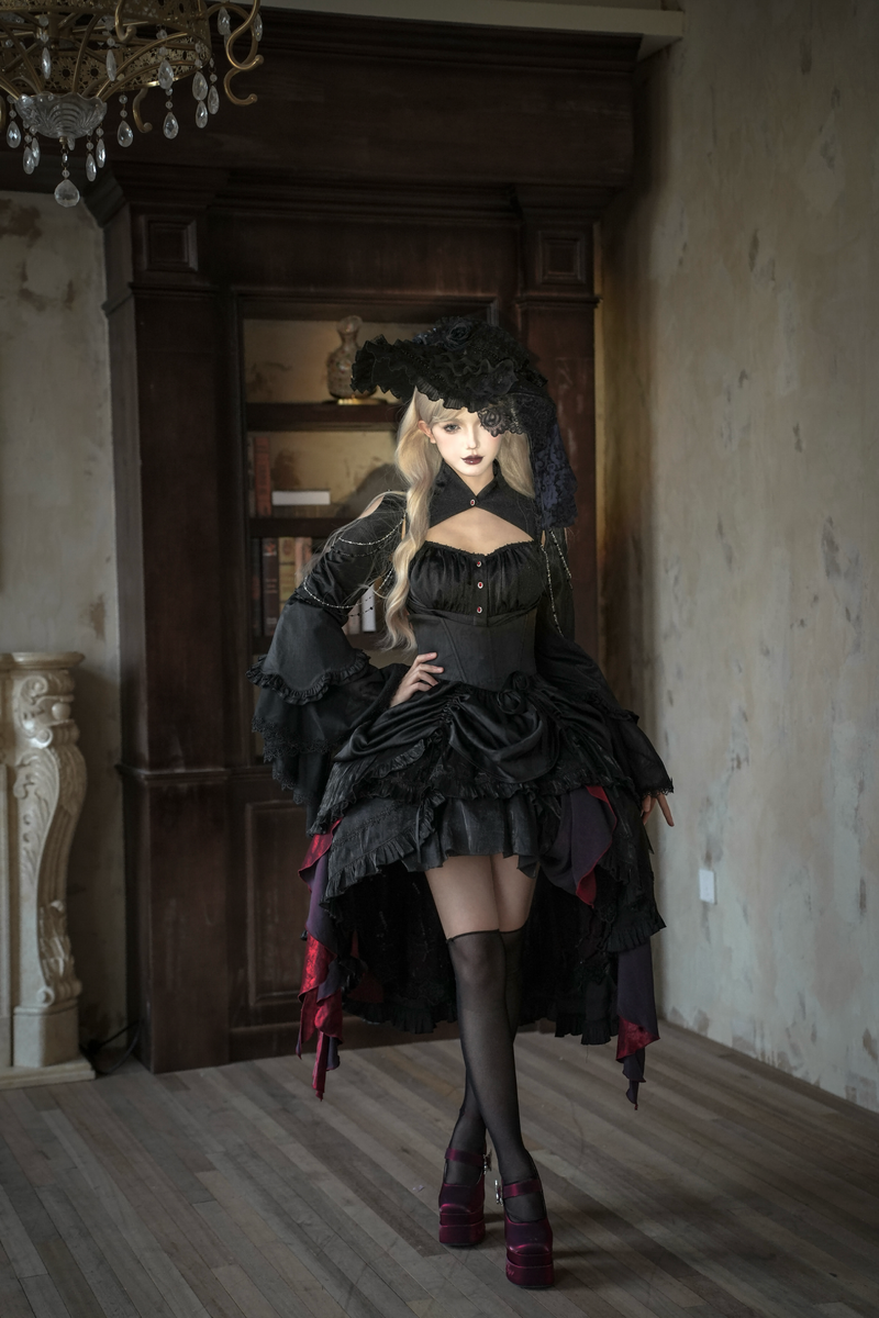 Dark Flower Gothic Lolita Set