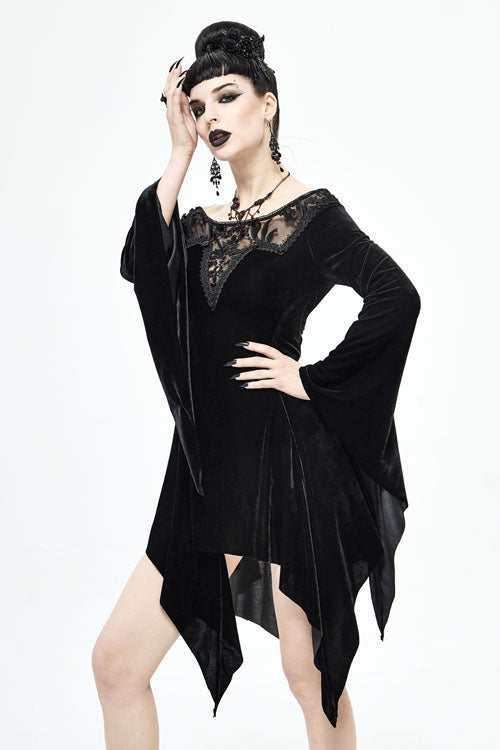 Subtly Elegant Dress with a Refined Vintage Look