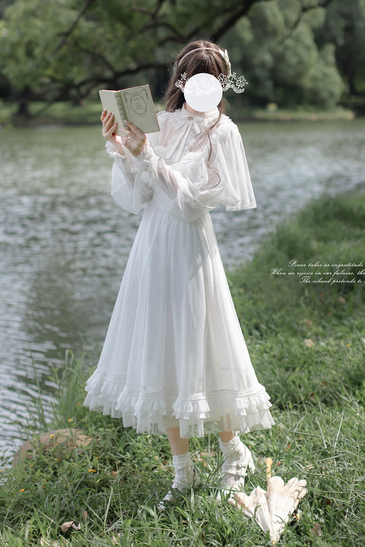 Vintage Style Dress with a Modern Fit