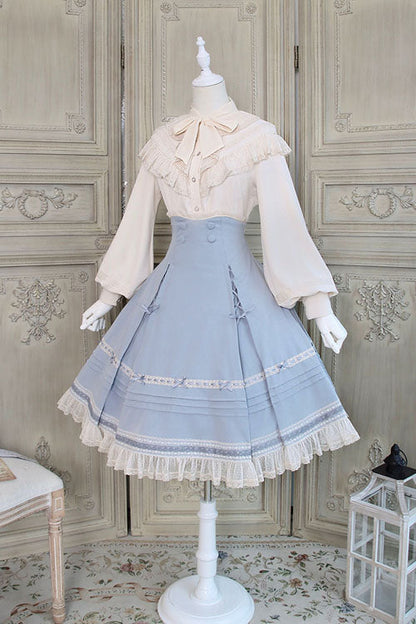 Finely Styled Garment with a Classic Vintage Look