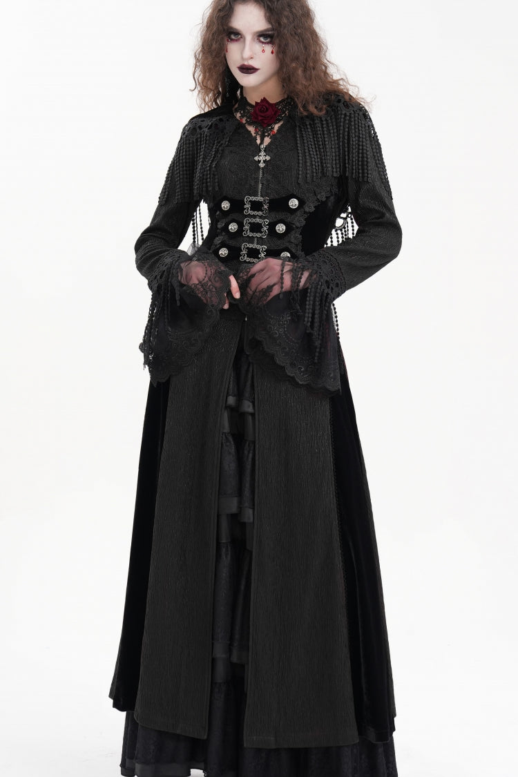 Finely Styled Coat with a Classic Vintage Look