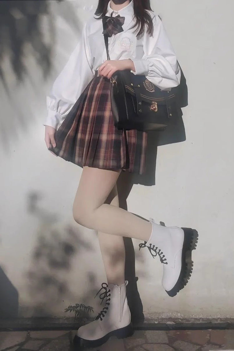 Finely Styled Bag with a Classic Vintage Look