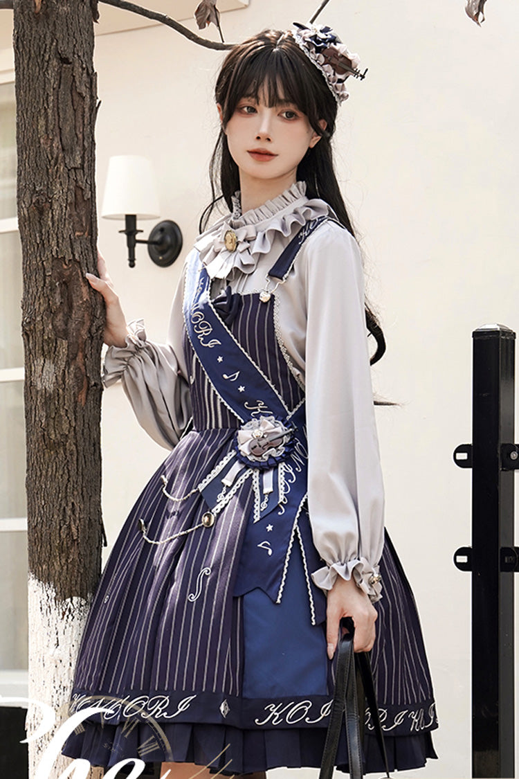 Finely Styled Dress with a Classic Vintage Look