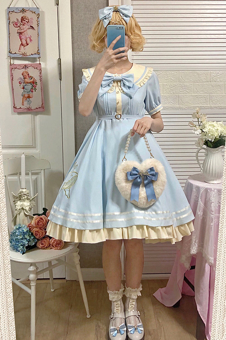 Subtly Elegant Dress with a Refined Vintage Look
