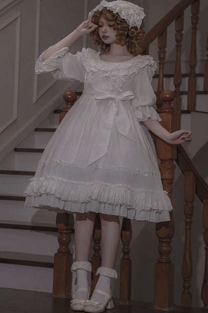 Beautifully Crafted Dress in a Classic Style