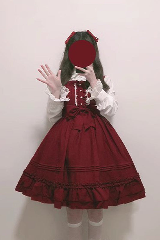 Subtly Elegant Dress with a Refined Vintage Look