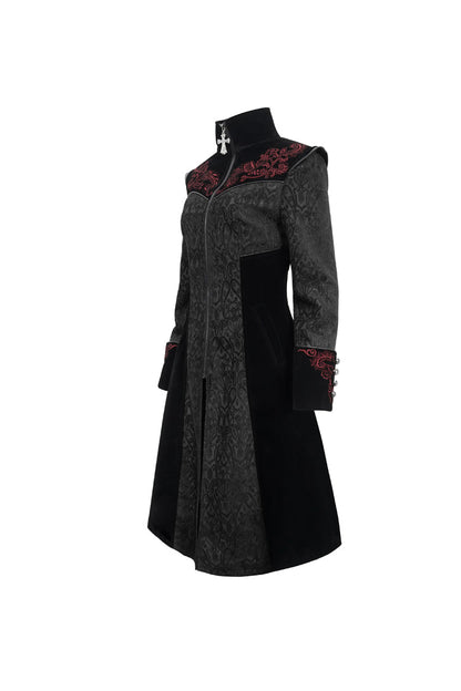 Finely Styled Coat with a Classic Vintage Look