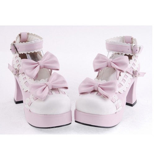 Classic Vintage Shoes with a Flattering Fit