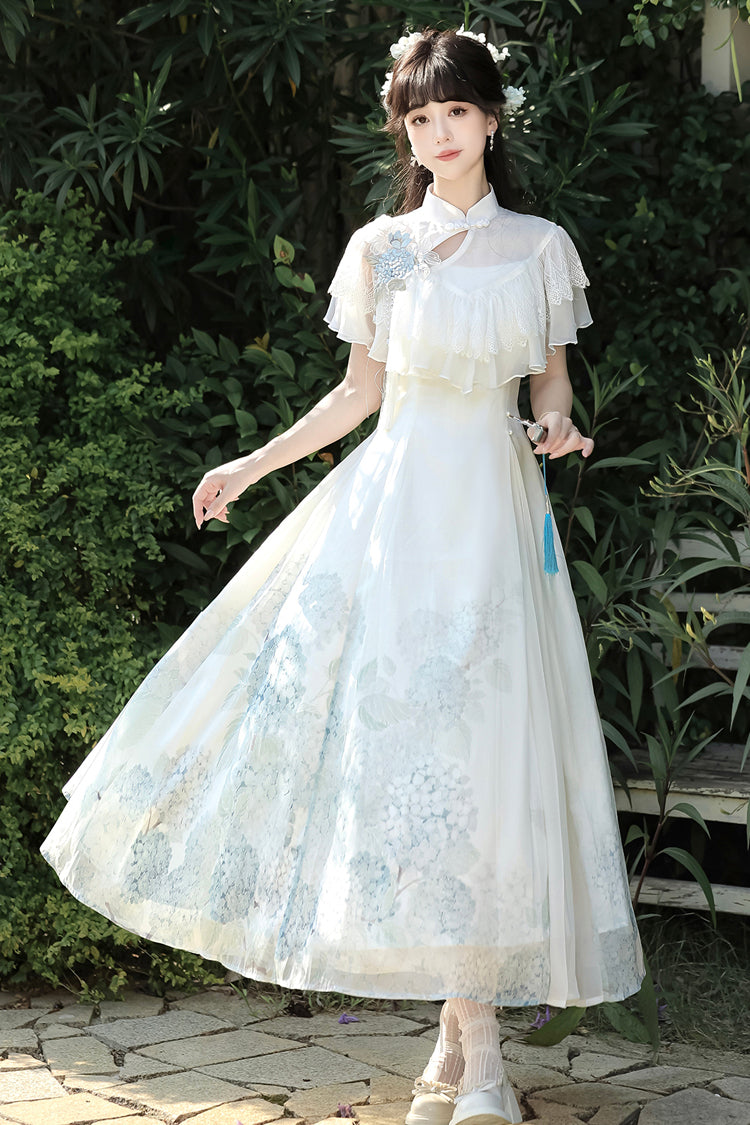 Finely Styled Dress with a Classic Vintage Look