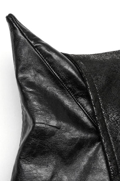 Finely Styled Coat with a Classic Vintage Look