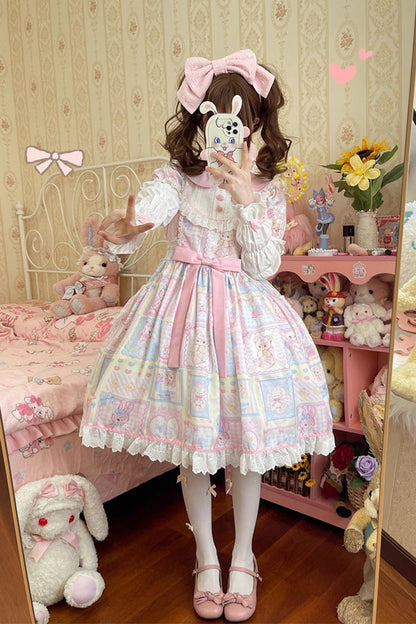 Subtly Elegant Dress with a Refined Vintage Look