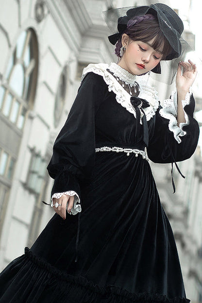 Vintage Style Dress with a Modern Fit