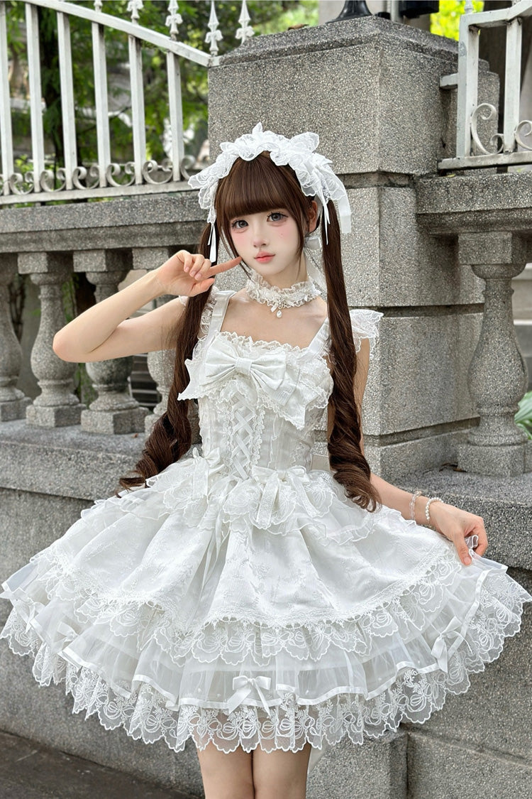 Finely Styled Dress with a Classic Vintage Look