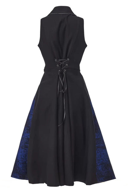 Classic Vintage Coat with a Flattering Fit