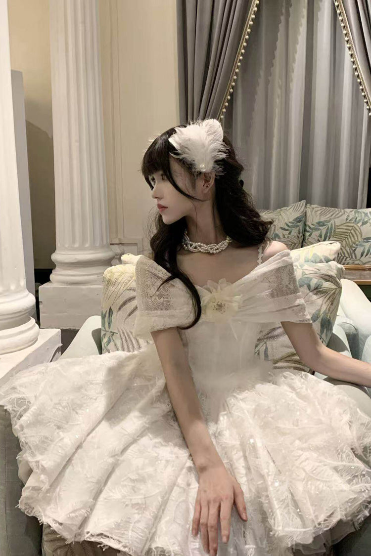 Subtly Elegant Dress with a Refined Vintage Look
