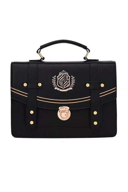 Finely Styled Bag with a Classic Vintage Look