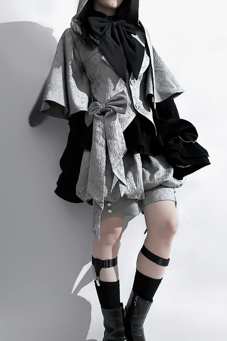 Beautifully Finished Coat in a Timeless Design