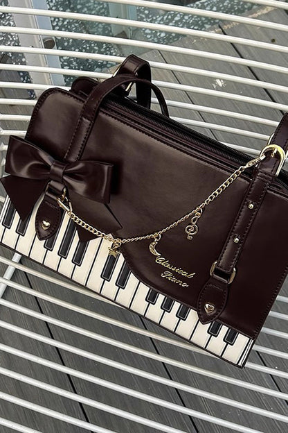 Vintage Style Bag with a Modern Fit