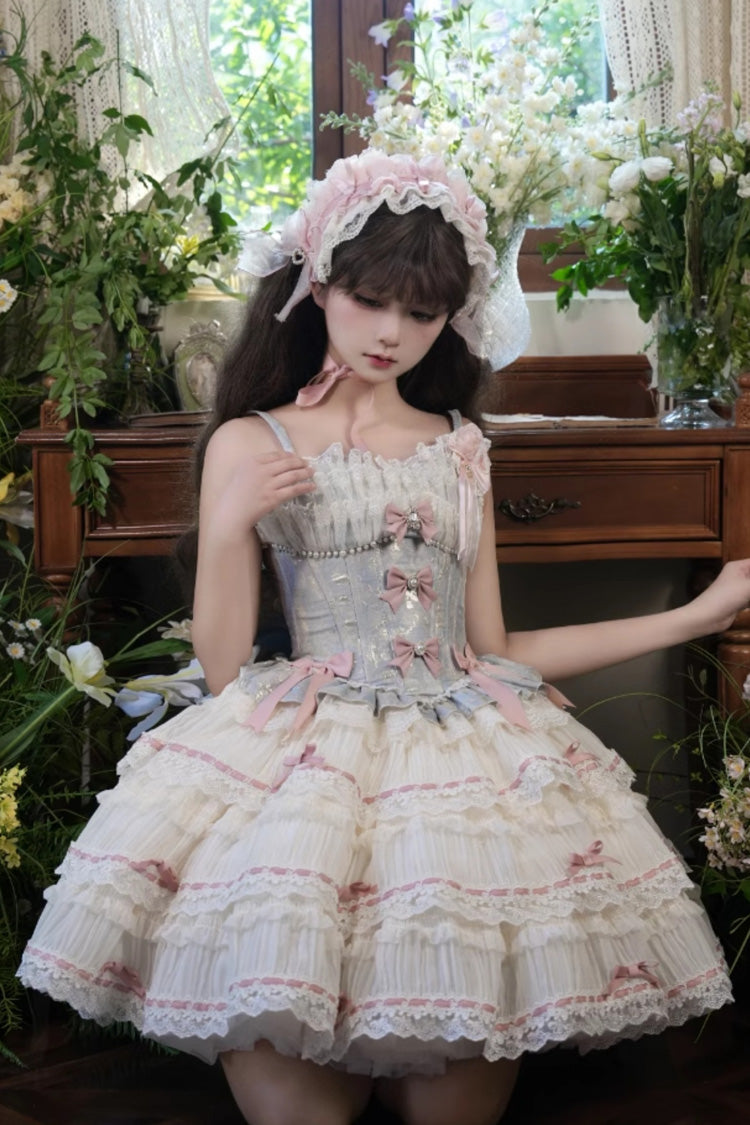 Subtly Elegant Dress with a Refined Vintage Look